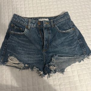 GARAGE DENIM FESTIVAL SHORTS SIZE 0 or 24